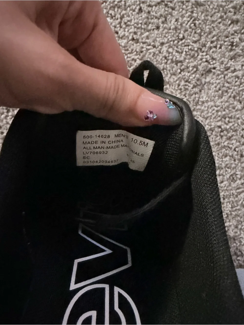 Levi's Men's Black and White Low-Top Sneakers with Side Stripe